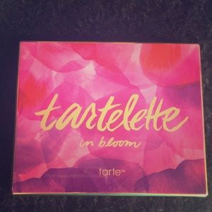 Tartelette In Bloom
